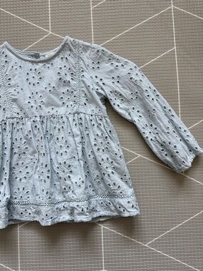 Zara|Baby girl/toddler Boho peasant top,eyelet florals & button back•pastel Blue